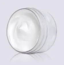 Drėkinančio natūralaus kremo bazė